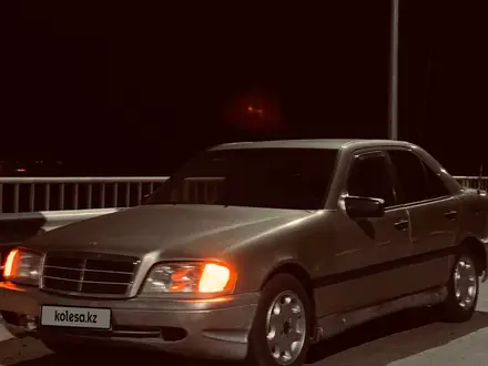 Mercedes-Benz C 180 1995 года за 1 500 000 тг. в Шалкар – фото 9