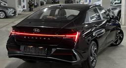 Hyundai Elantra Luxe 2023 года за 9 200 000 тг. в Шымкент – фото 5