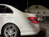 Mercedes-Benz C 180 2010 года за 5 550 000 тг. в Астана – фото 2