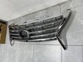 Решетка радиатора Lexus LX570 (2012-2015) ORIGINAL за 60 000 тг. в Алматы – фото 2