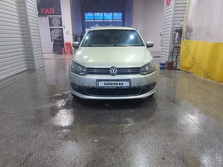 Volkswagen Polo 2012 года за 3 000 000 тг. в Астана – фото 2