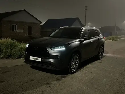 Toyota Highlander 2020 года за 25 000 000 тг. в Атырау – фото 3