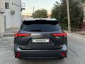 Toyota Highlander 2020 года за 25 000 000 тг. в Атырау – фото 2