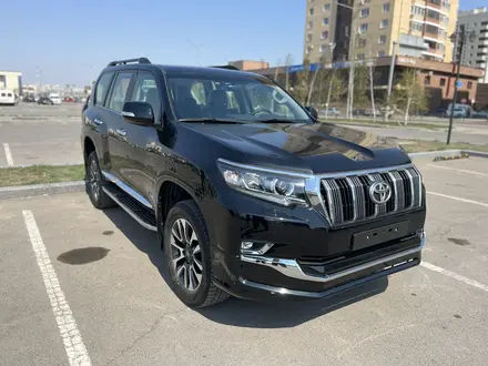 Toyota Land Cruiser Prado 2021 года за 35 000 000 тг. в Астана – фото 2