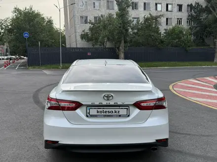 Toyota Camry 2019 года за 14 500 000 тг. в Алматы – фото 4
