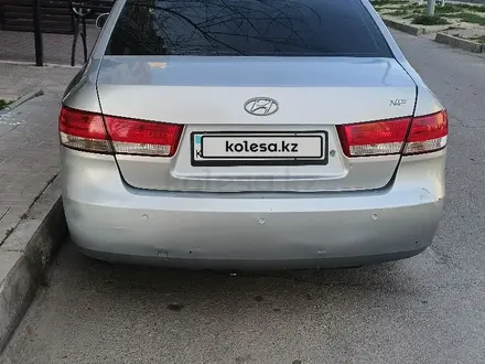 Hyundai Sonata 2005 года за 3 200 000 тг. в Шымкент – фото 2