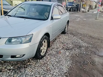 Hyundai Sonata 2005 года за 3 200 000 тг. в Шымкент – фото 6