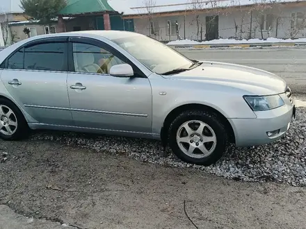 Hyundai Sonata 2005 года за 3 200 000 тг. в Шымкент – фото 7