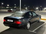 Mercedes-Benz E 280 1996 года за 2 900 000 тг. в Шымкент – фото 4
