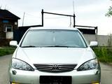 Toyota Camry 2005 годаүшін5 700 000 тг. в Семей – фото 2