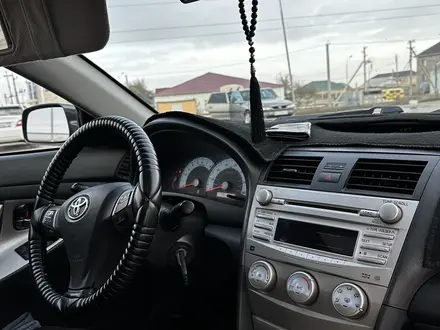 Toyota Camry 2011 года за 7 400 000 тг. в Бейнеу – фото 10