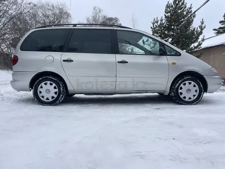 Volkswagen Sharan 1999 года за 2 890 000 тг. в Караганда – фото 11