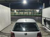 Volkswagen Golf 2002 годаfor2 700 000 тг. в Тараз – фото 5