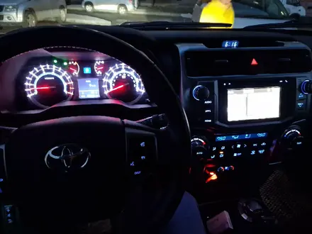 Toyota 4Runner 2016 года за 18 500 000 тг. в Караганда