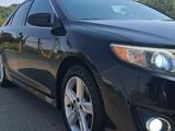 Toyota Camry 2014 года за 8 200 000 тг. в Тараз – фото 2