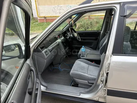 Honda CR-V 1996 года за 3 700 000 тг. в Алматы – фото 29