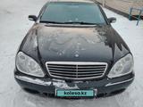 Mercedes-Benz S 320 2001 годаfor4 400 000 тг. в Караганда