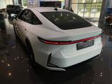 Lexus ES 500e 2026 года за 43 990 000 тг. в Актобе – фото 5