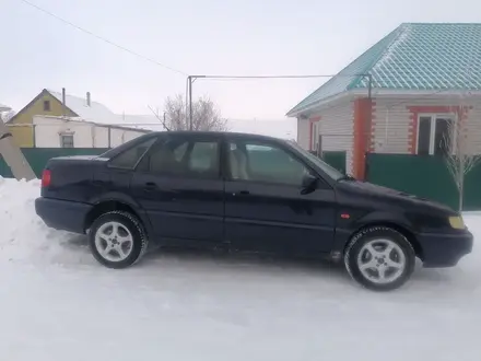 Volkswagen Passat 1995 года за 1 500 000 тг. в Актобе