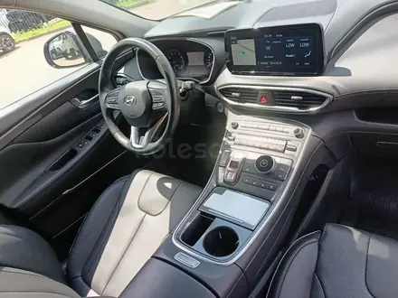 Hyundai Santa Fe 2023 года за 17 200 000 тг. в Костанай – фото 23