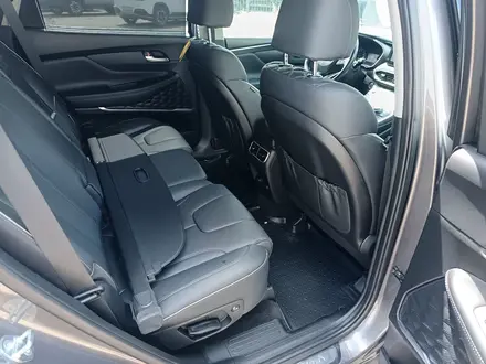 Hyundai Santa Fe 2023 года за 17 200 000 тг. в Костанай – фото 25