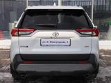 Toyota RAV4 2021 года за 16 500 000 тг. в Астана – фото 4