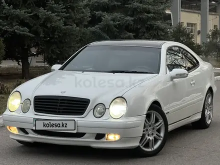 Mercedes-Benz CLK 320 2001 годаүшін4 600 000 тг. в Алматы