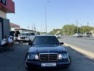 Mercedes-Benz E 280