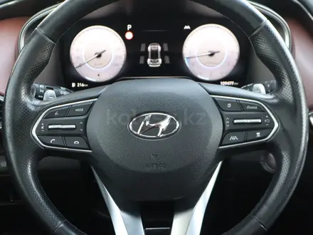Hyundai Santa Fe Exclusive 2021 года за 15 116 279 тг. в Шымкент – фото 26