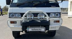 Mitsubishi Delica 1993 годаfor2 200 000 тг. в Алматы – фото 2