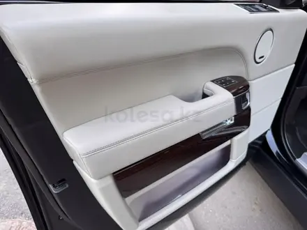 Land Rover Range Rover Autobiography 2015 года за 20 990 000 тг. в Алматы – фото 34