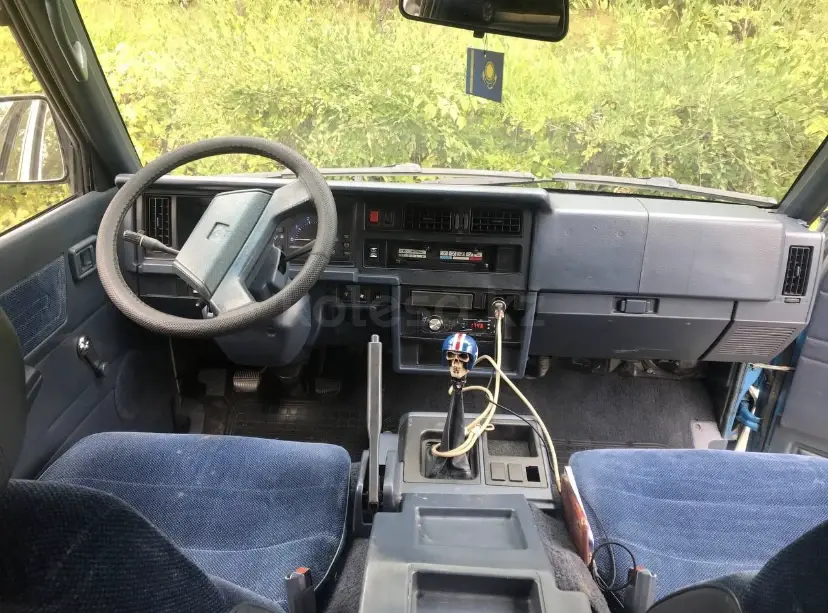 Nissan Vanette, 1993