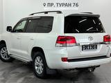Toyota Land Cruiser Prestige 2017 годаfor27 500 000 тг. в Астана – фото 2
