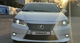 Lexus ES 300h 2014 года за 11 200 000 тг. в Алматы – фото 2