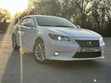 Lexus ES 300h 2014 годаүшін11 200 000 тг. в Алматы