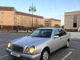 Mercedes-Benz E 230 1999 года за 2 550 000 тг. в Кызылорда – фото 2