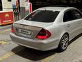 Mercedes-Benz E 320 2003 годаүшін5 900 000 тг. в Алматы – фото 24