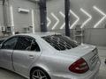 Mercedes-Benz E 320 2003 годаүшін5 900 000 тг. в Алматы – фото 35