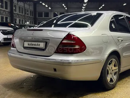 Mercedes-Benz E 200 2003 года за 5 300 000 тг. в Кокшетау – фото 3