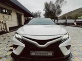 Toyota Camry 2019 года за 14 000 000 тг. в Алматы