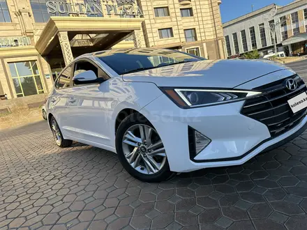 Hyundai Elantra 2019 года за 5 699 000 тг. в Кызылорда