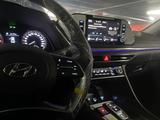 Hyundai Sonata 2022 годаүшін12 500 000 тг. в Алматы – фото 5