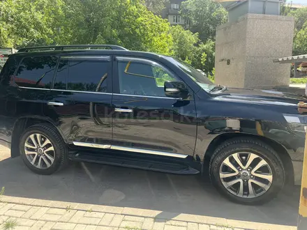 Toyota Land Cruiser 2016 года за 35 000 000 тг. в Алматы – фото 2