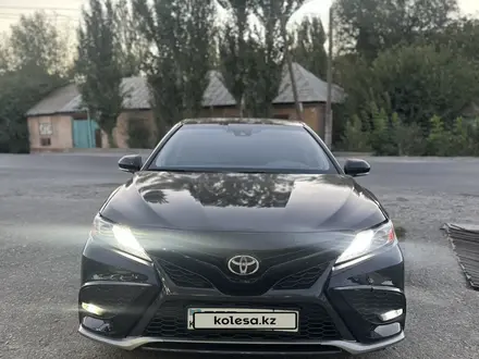 Toyota Camry 2019 года за 13 000 000 тг. в Шымкент – фото 14