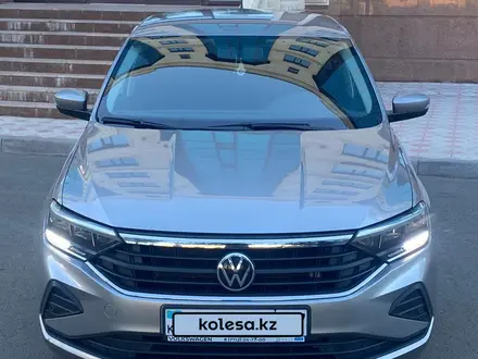 Volkswagen Polo 2021 года за 7 900 000 тг. в Уральск – фото 2
