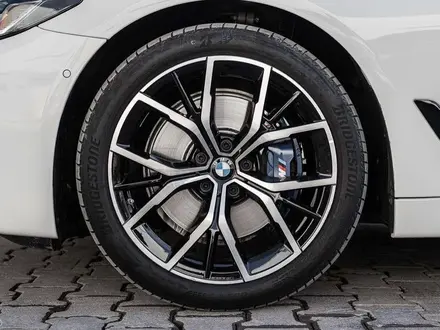BMW 530 2021 года за 23 000 000 тг. в Астана – фото 14