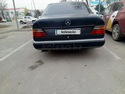 Mercedes-Benz E 230 1992 года за 1 900 000 тг. в Алматы – фото 7