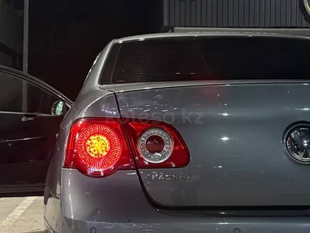 Volkswagen Passat 2007 года за 3 500 000 тг. в Алматы – фото 2