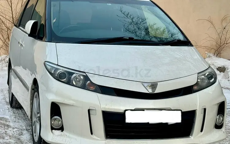 Toyota Estima 2014 года за 9 500 000 тг. в Астана