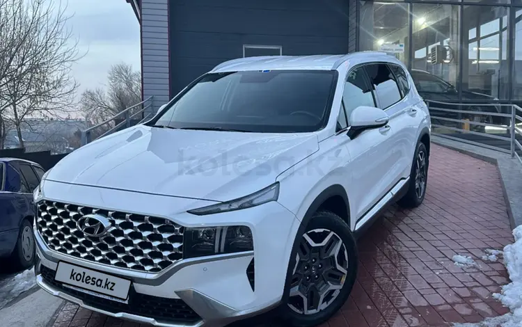 Hyundai Santa Fe 2023 годаfor19 000 000 тг. в Шымкент